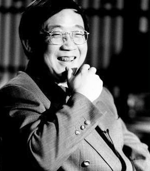 
2001年 梁左猝死家中 挚友王朔怒骂英达：比黄世仁还黄世仁“Jdb电子官网”(图3)