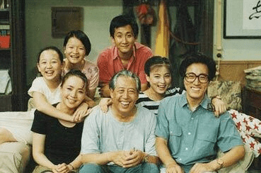 
2001年 梁左猝死家中 挚友王朔怒骂英达：比黄世仁还黄世仁“Jdb电子官网”(图10)