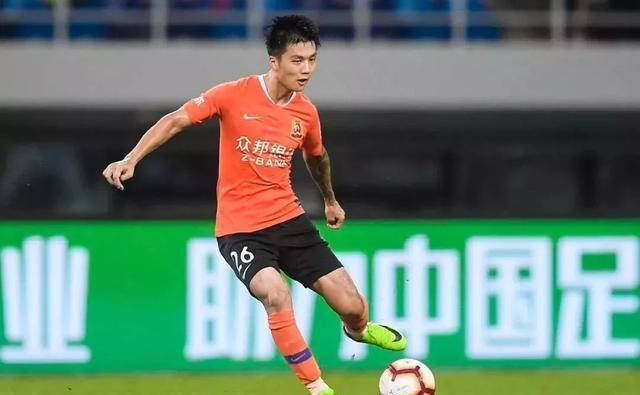 【Jdb电子官网】
五年前无缘中甲一线队 如今他一人双杀广州双雄、破鲁能上港(图3)